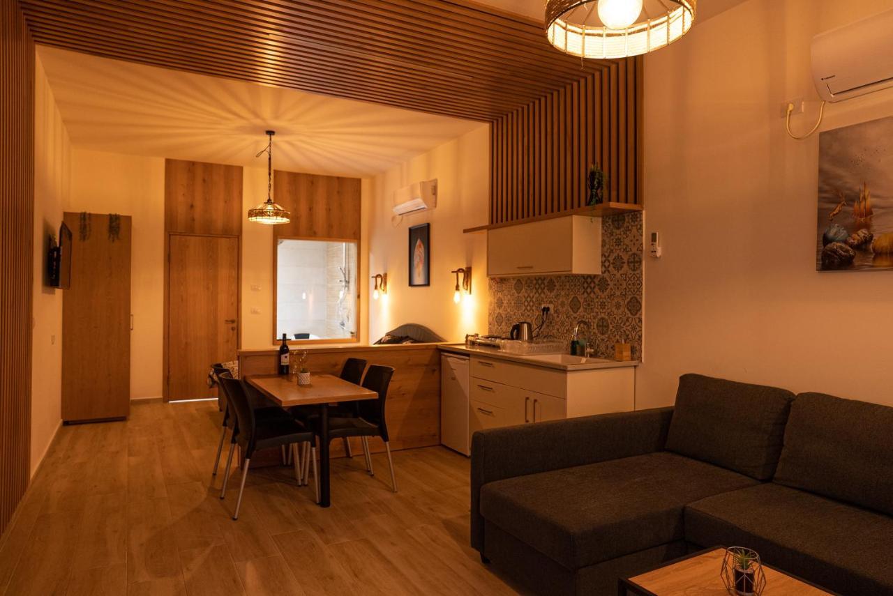 Sunset B&B Ein Kinya Екстериор снимка
