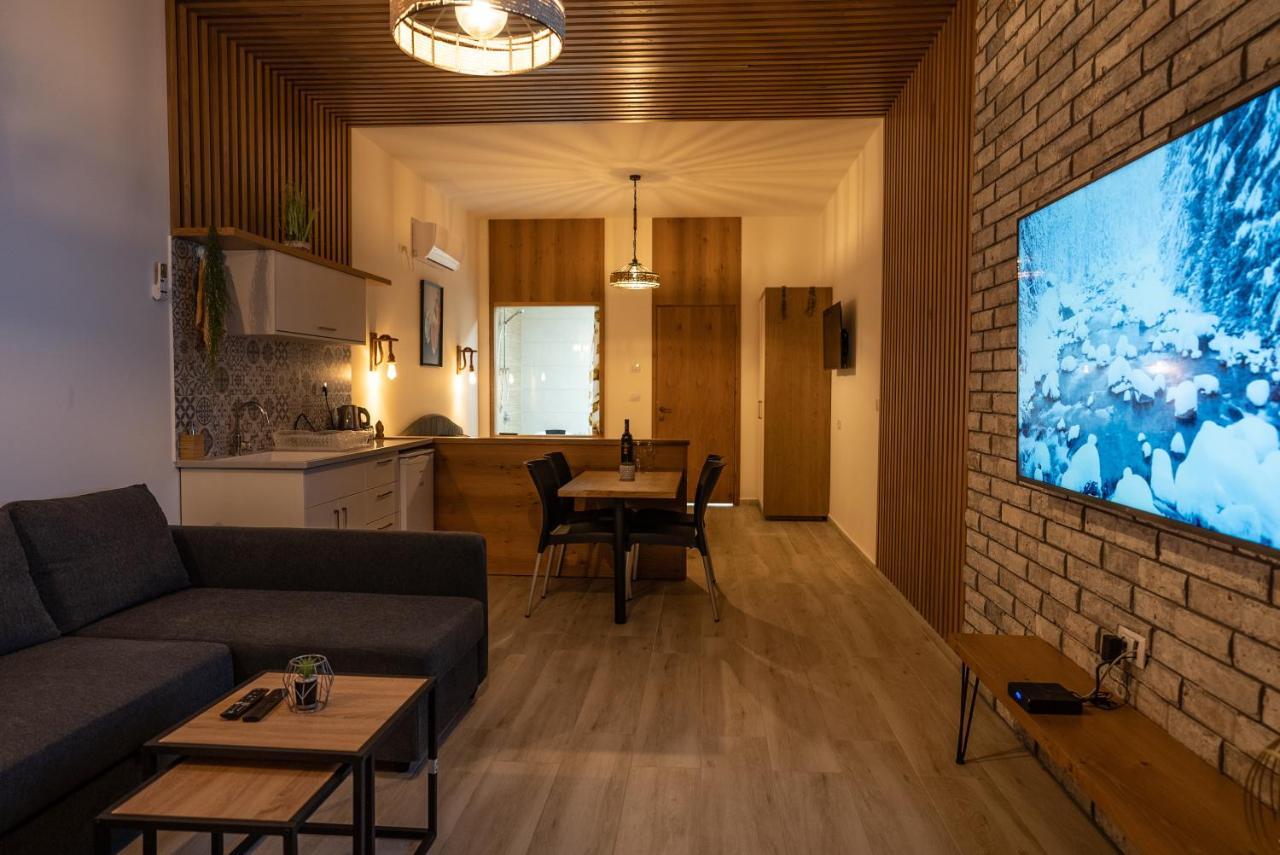 Sunset B&B Ein Kinya Екстериор снимка