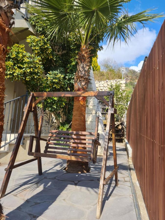 Sunset B&B Ein Kinya Екстериор снимка
